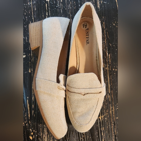 Just Fab Beige and Gold Mules (Size 11) - Picture 3 of 4